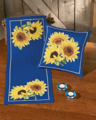 Kit per ricamo Girasoli in blu 35 x 94 cm