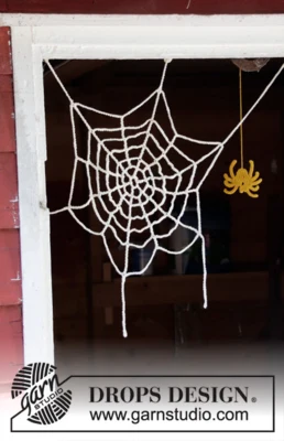 0-1426 La casa di Miss Spider di DROPS Design