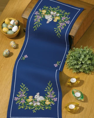 Kit per ricamo Runner pasquale con lepre 35 x 108 cm