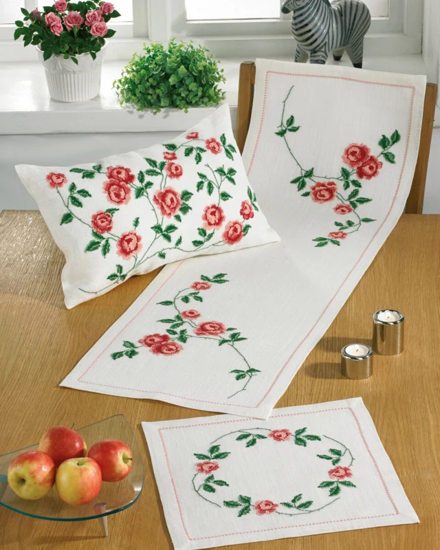 Kit da ricamo Rose rosa 36 x 110 cm
