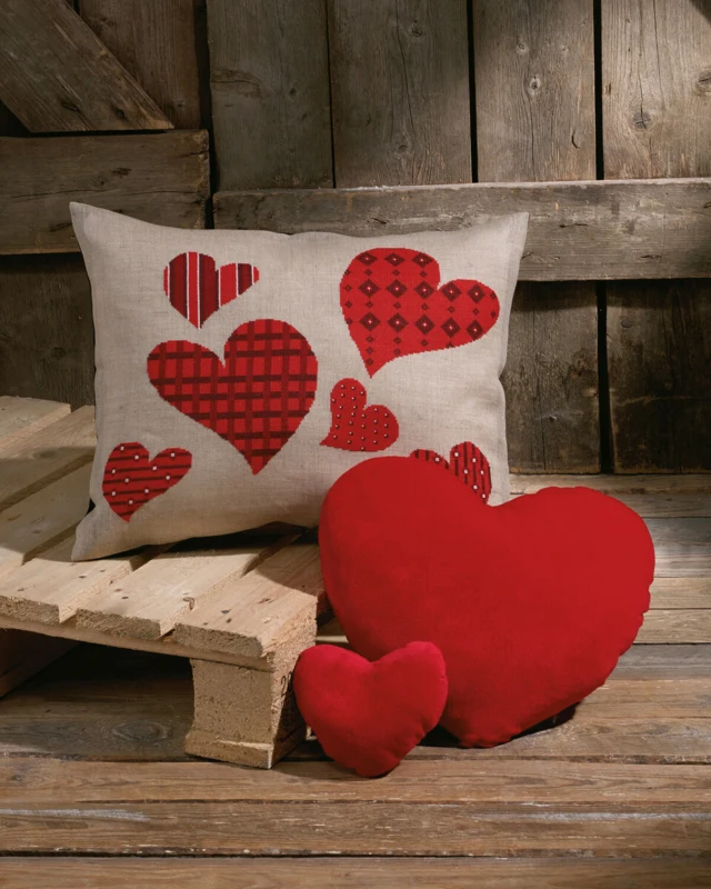Kit Ricamo Cuori 50 x 40 cm