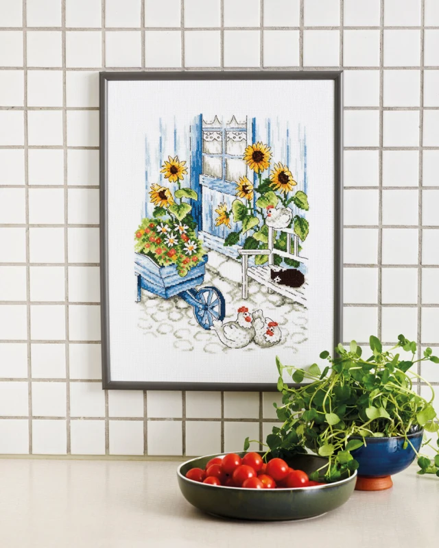 Kit da Ricamo Galline nel Cortile R 5701 30 x 40 cm