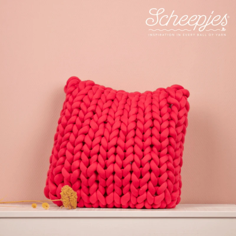 13738 Fodera per Cuscino Lavorata a Maglia by Scheepjes Design