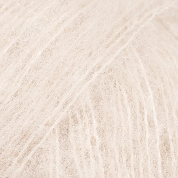 DROPS Brushed Alpaca Silk 40 Marzapane (Uni Colour)