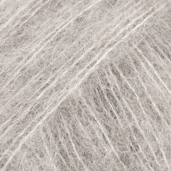 DROPS Brushed Alpaca Silk 02 Grigio chiaro (Uni Colour)