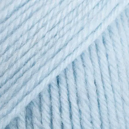 DROPS Karisma 68 Azzurro cielo chiaro (Uni Colour)