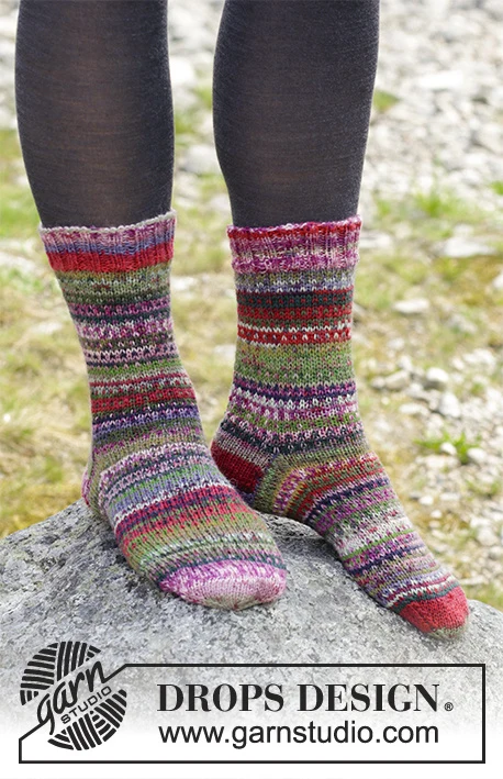 179-21 Calze Rock di DROPS Design