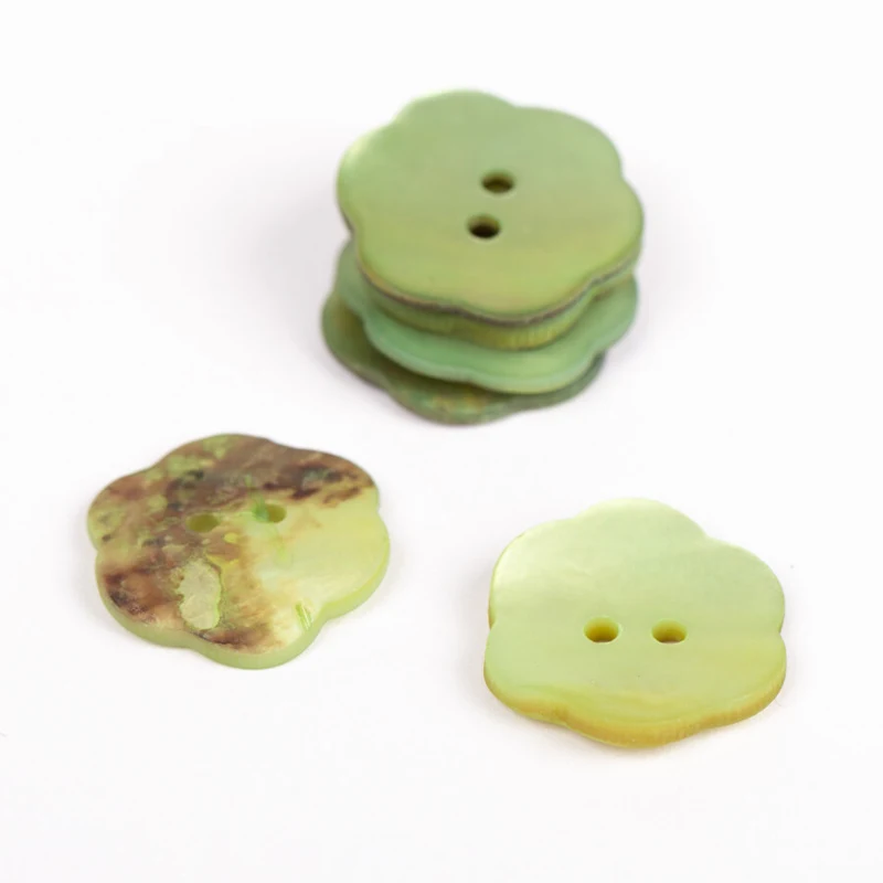 DROPS Fiore verde 20 mm (n. 601)