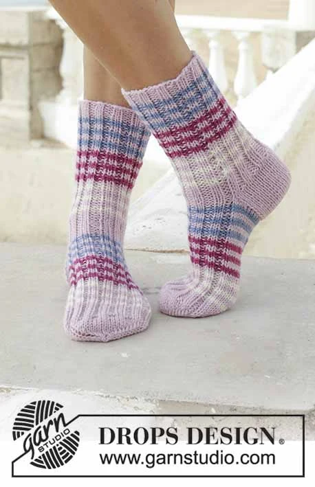 189-36 Berry Waves di DROPS Design