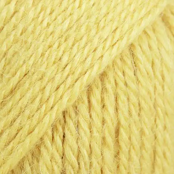 DROPS Alpaca 9028 Torta al limone (Uni Colour)