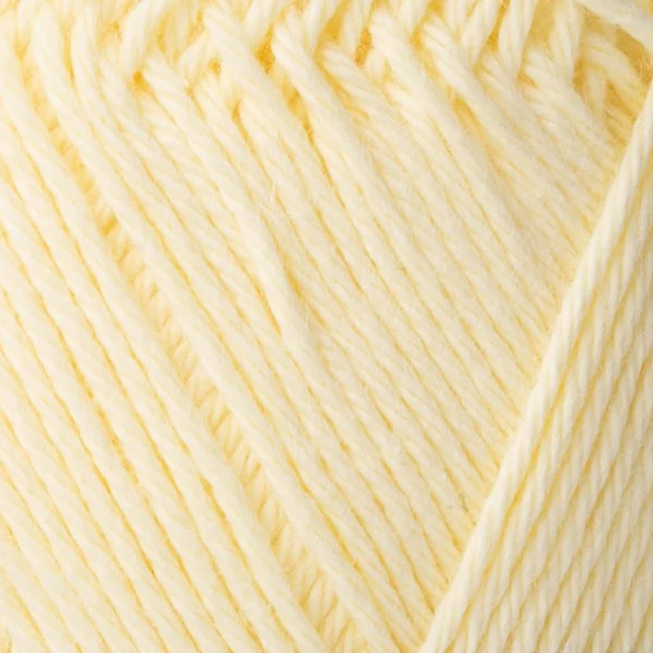 Yarn and Colors Favorite 010 Vaniglia