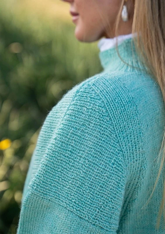 1800 Sweater med skulderstykker i rib