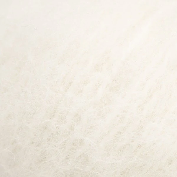 DROPS Melody 01 Panna (Uni Colour)