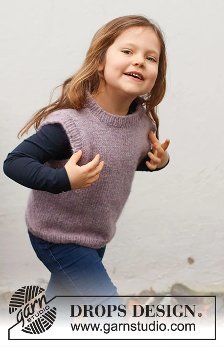 38-24 Lavender Smiles by DROPS Design