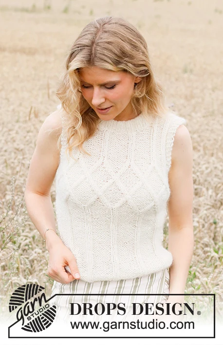 220-8 White Meadow Top by DROPS Design