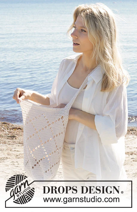 238-5 Diamond Bag by DROPS Design