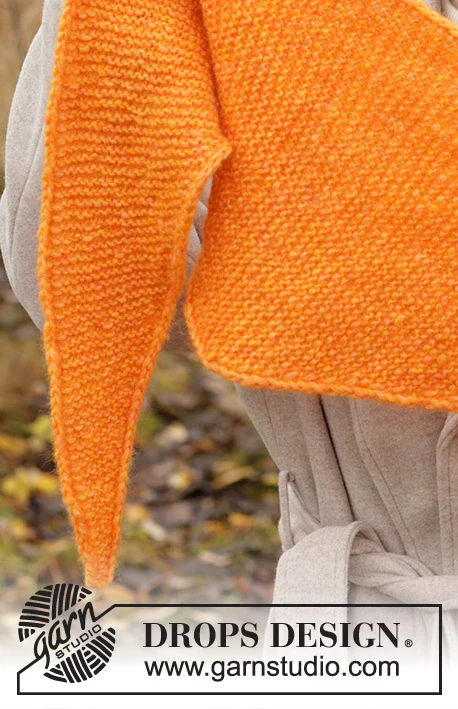 234-79 Cantaloupe Shawl by DROPS Design