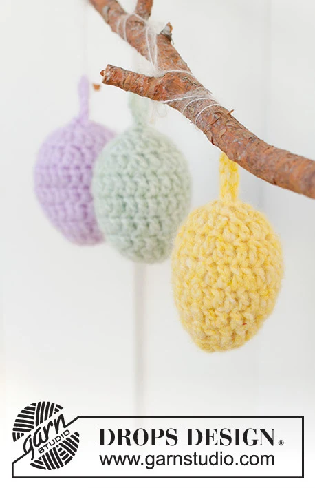 0-1596 Easter Eggs by DROPS Design
