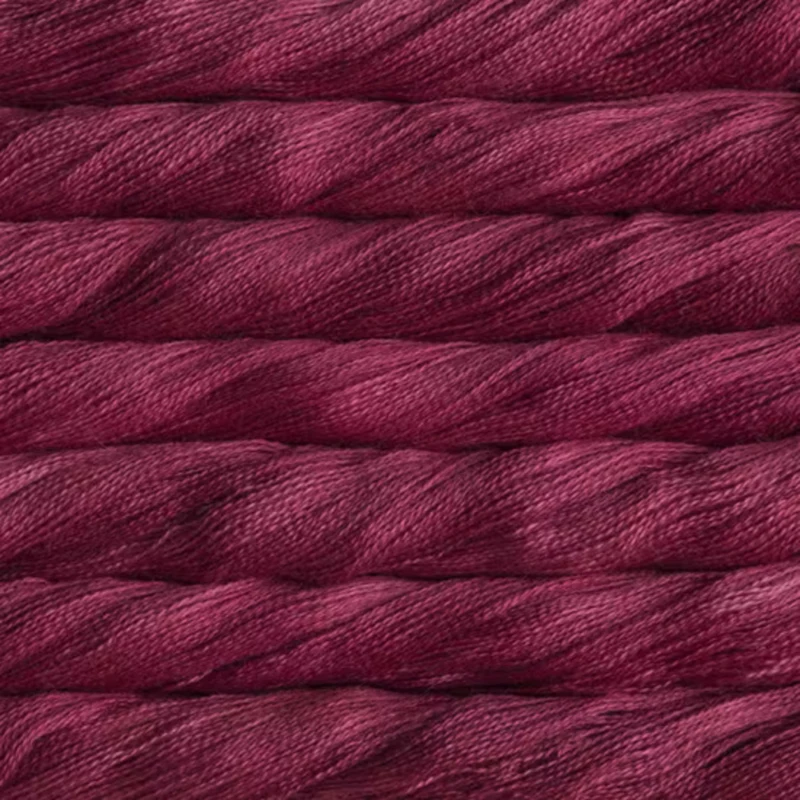 Malabrigo Silkpaca 611 Raverly red