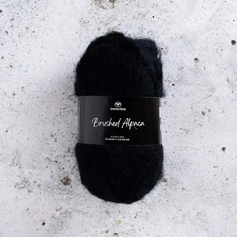 Svarta Fåret Brushed Alpaca 001 Nero carbone