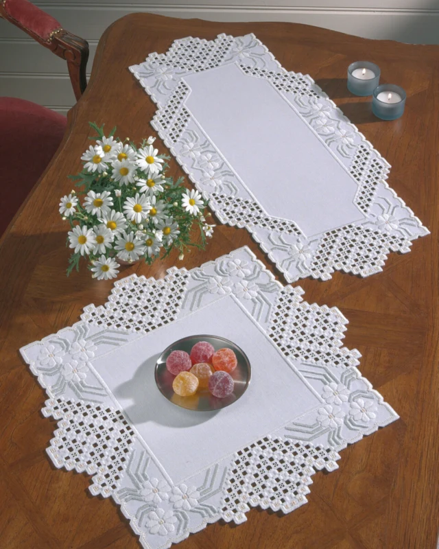 Kit Ricamo Hardanger 40 x 40 cm