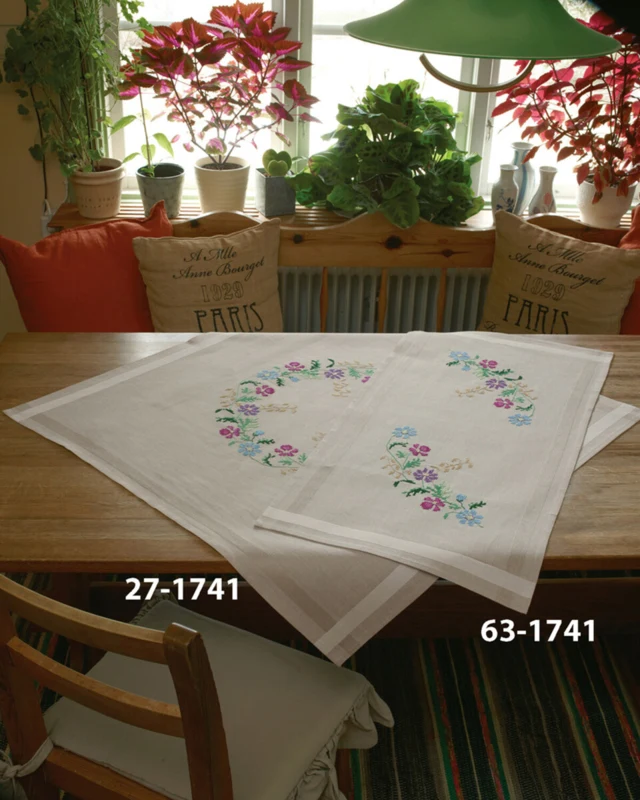 Kit per Ricamo Fiori a Punto Croce 80 x 80 cm