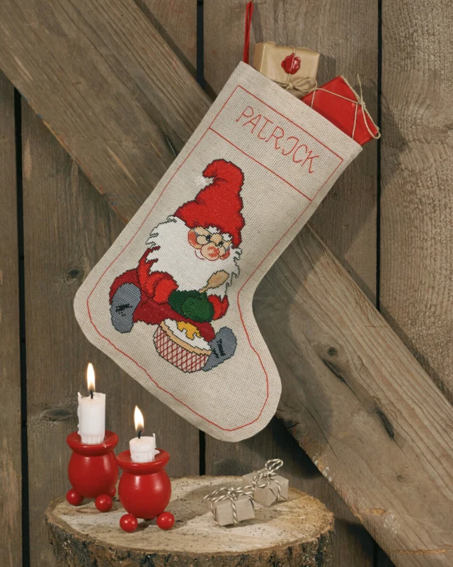 Kit da ricamo Folletto con pappa 24 x 33 cm