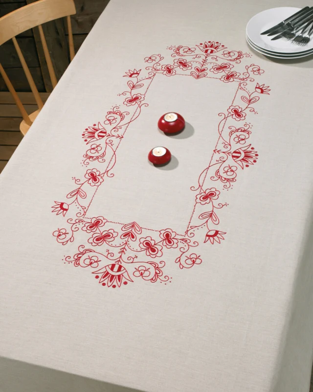Kit per ricamo classico rosso 140 x 230 cm
