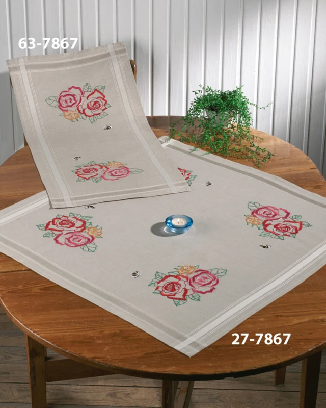 Kit da ricamo Rose & ape 40 x 80 cm