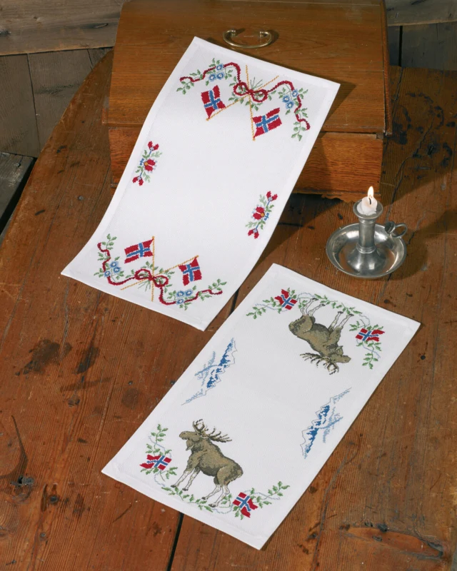 Kit Ricamo Saluti dalla Norvegia Bandiera 25 x 48 cm