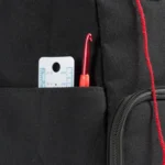 Borsa a tracolla con tasca con cerniera, nera